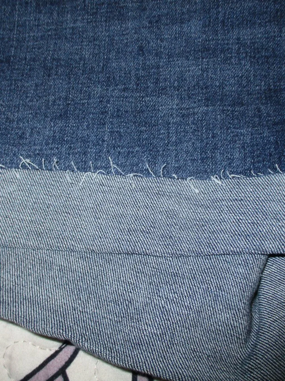 NWT. Seven 7  Seven7 size 8 denim cut-off rolled